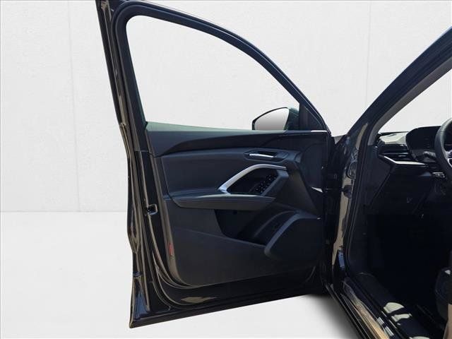 New 2025 Audi Q5 Premium w/ Convenience Package AWD/4WD image 12