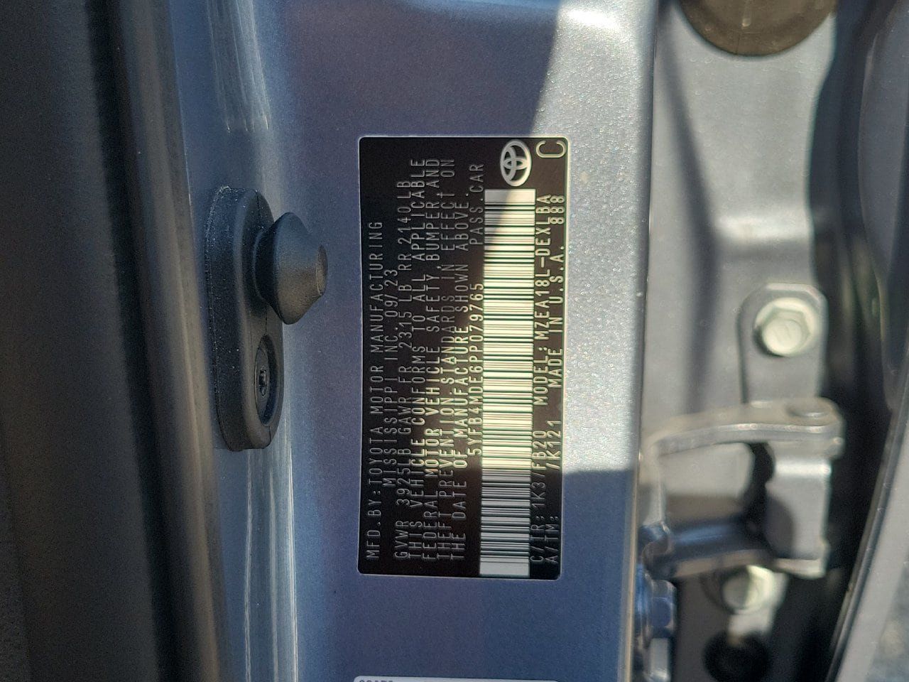 Used 2023 Toyota Corolla LE FWD image 32