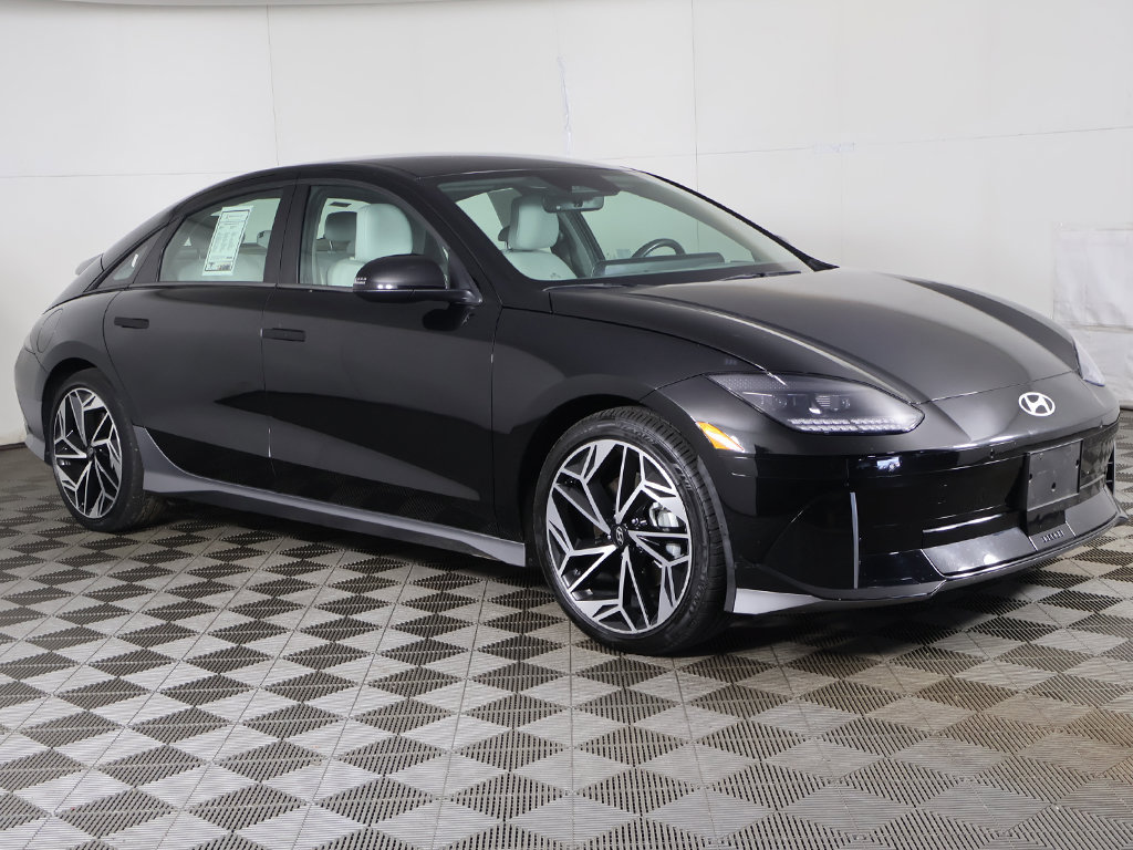 Used 2024 Hyundai Ioniq 6 SEL RWD image 45