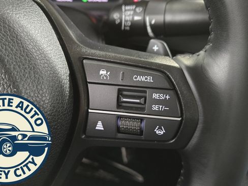 Used 2023 Honda Accord EX-L image 13