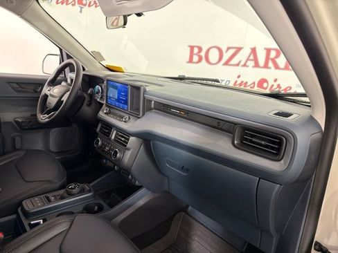 Certified 2024 Ford Maverick Lariat w/ Black Appearance Package FWD image 17