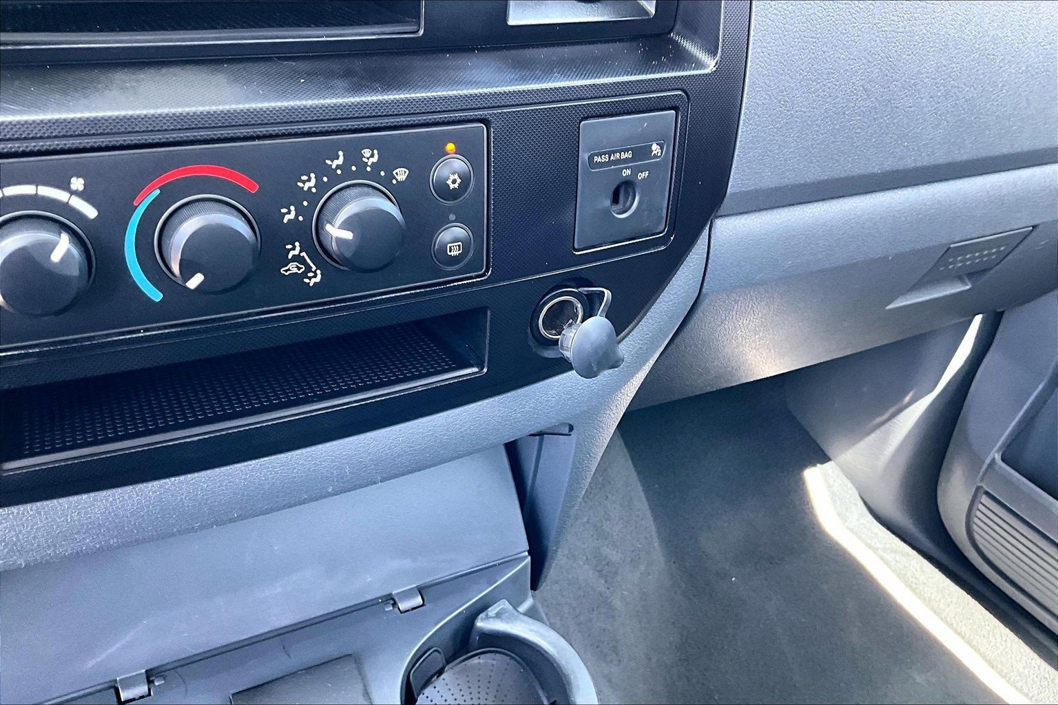 Used 2007 Dodge Ram 1500 Truck ST w/ SXT Group RWD image 21