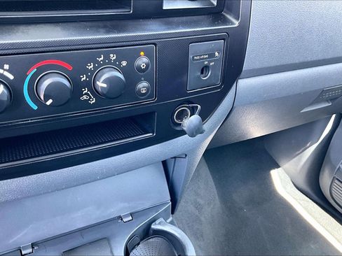 Used 2007 Dodge Ram 1500 Truck ST w/ SXT Group RWD image 21