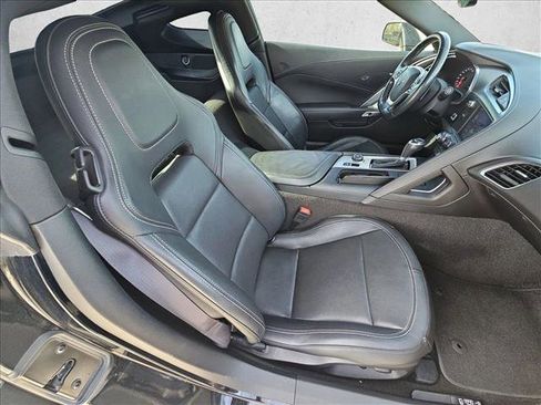 Used 2017 Chevrolet Corvette 1LT w/ Carbon Flash Badge Package image 19