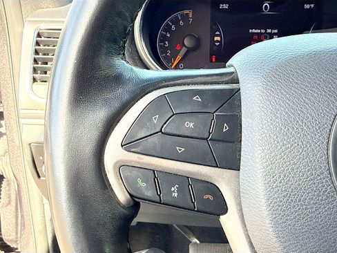 Used 2020 Jeep Grand Cherokee Limited RWD image 37