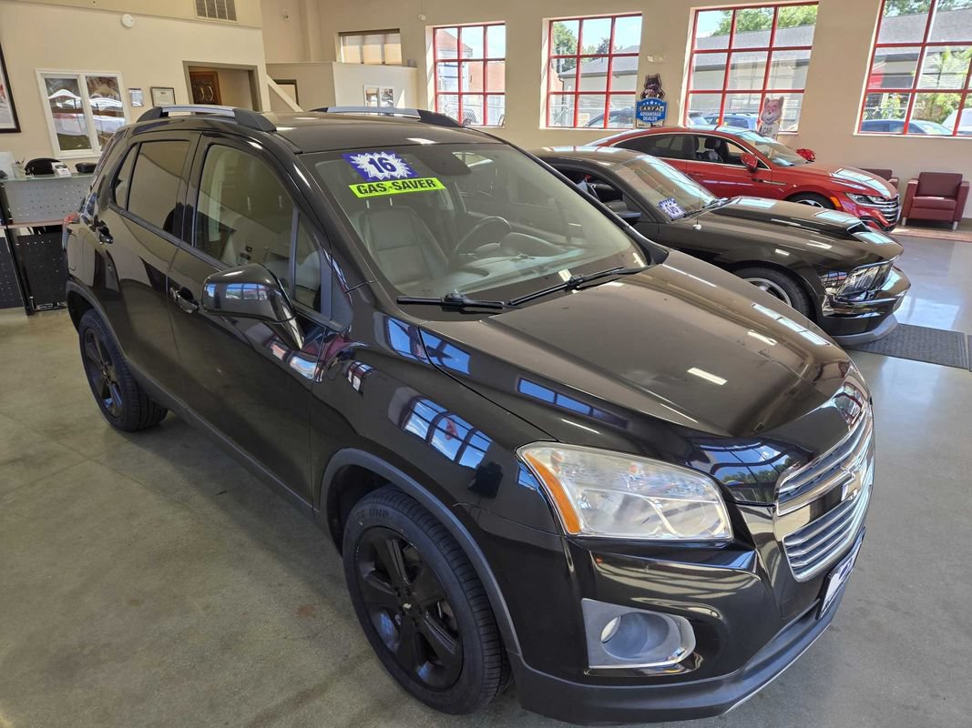Used 2016 Chevrolet Trax LTZ w/ Midnight Edition AWD/4WD image 8