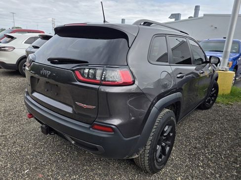 Used 2019 Jeep Cherokee Trailhawk AWD/4WD image 4