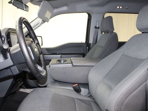 Used 2025 Ford F150 XLT w/ Equipment Group 301A Standard AWD/4WD image 17