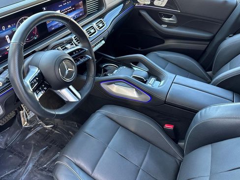 Certified 2024 Mercedes-Benz GLS 580 4MATIC image 4