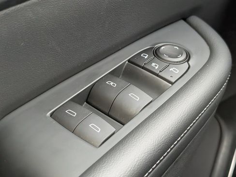 Used 2025 Buick Enclave Preferred image 20