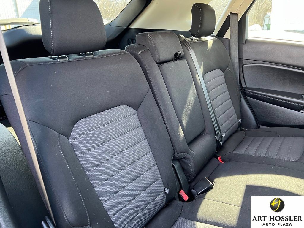 Used 2024 Ford Edge SE AWD/4WD image 14