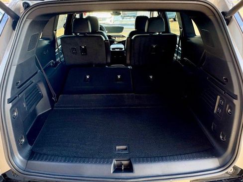 Used 2026 Buick Enclave Sport Touring w/ Power Package image 7