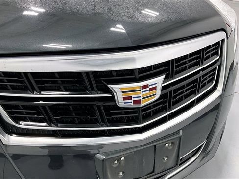 Used 2017 Cadillac XTS Luxury image 35