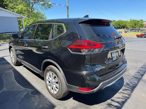 Used 2020 Nissan Rogue S FWD image 6