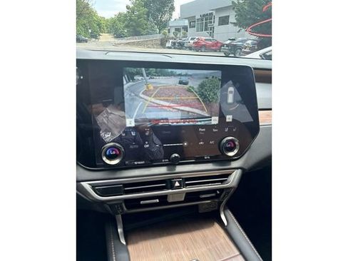 Certified 2024 Lexus RX 350 Premium w/ Accessory Package (Z1) AWD/4WD image 3