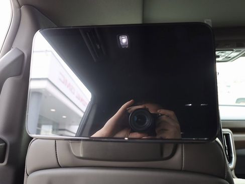 New 2026 GMC Yukon XL Denali Ultimate image 24