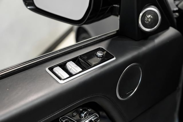 Used 2019 Land Rover Range Rover SV Autobiography Dynamic AWD/4WD image 40