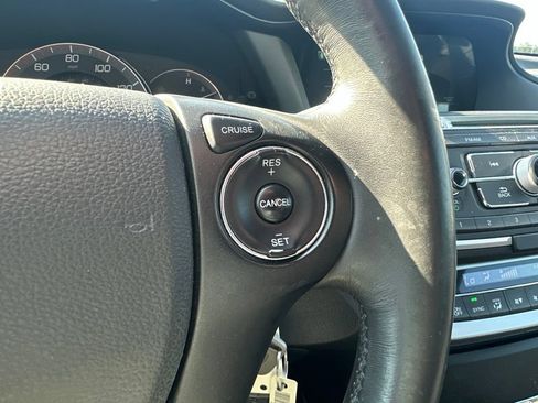 Used 2015 Honda Accord Sport image 22