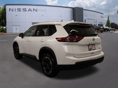 New 2026 Nissan Rogue SV w/ SV Premium Package image 4