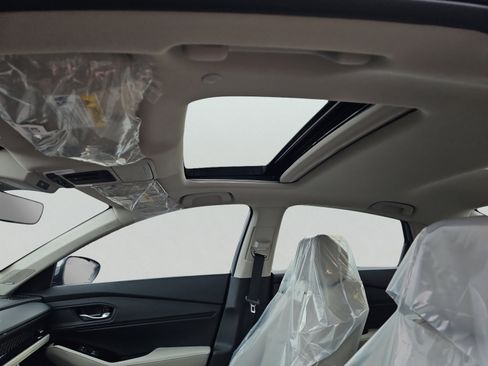 New 2025 Honda Accord Touring image 9