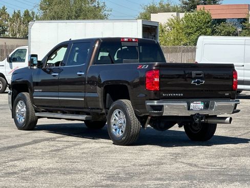 Used 2018 Chevrolet Silverado 2500 LTZ w/ Duramax Plus Package AWD/4WD image 5