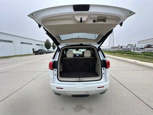 Certified 2018 GMC Acadia Denali w/ Technology Package AWD/4WD image 26