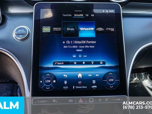 Used 2025 Mercedes-Benz C 300 Sedan image 37