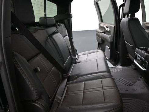 Used 2024 Chevrolet Silverado 2500 High Country w/ High Country Premium Package AWD/4WD image 23