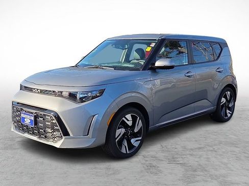 Used 2023 Kia Soul GT-Line image 3