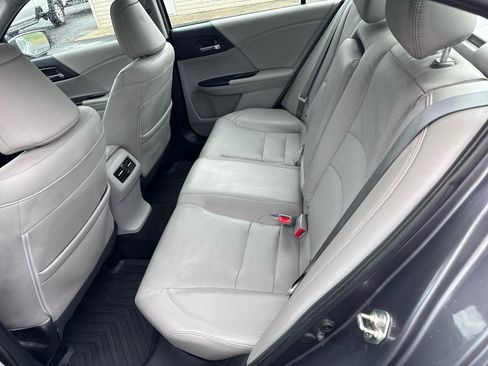 Used 2015 Honda Accord EX-L image 11