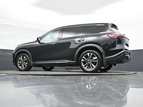 Certified 2025 INFINITI QX60 Luxe image 40