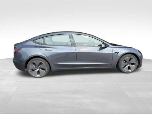 Used 2022 Tesla Model 3 RWD image 14