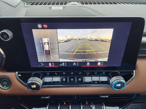 New 2026 GMC Canyon AT4 w/ Technology Plus Package image 12