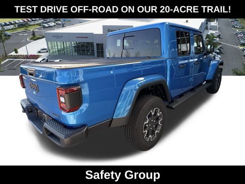 New 2026 Jeep Gladiator Sport image 4