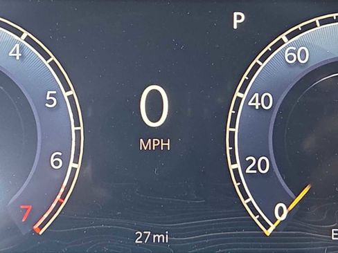 New 2025 Jeep Grand Cherokee Laredo X w/ Luxury Tech Group I image 32