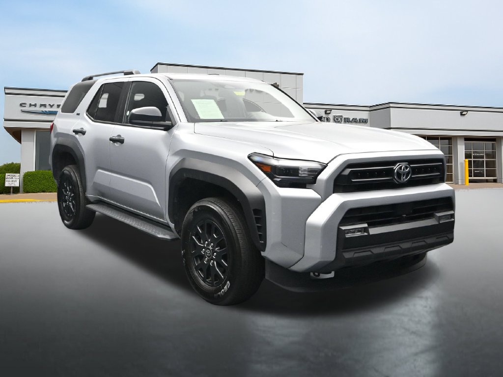 Used 2025 Toyota 4Runner SR5 AWD/4WD image 7