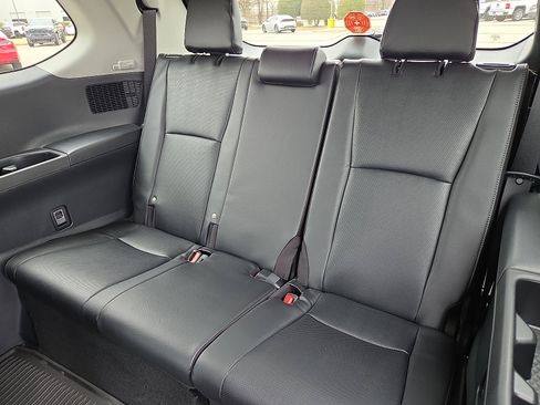 New 2026 Toyota Grand Highlander Limited image 7