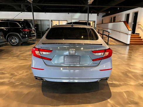 Used 2021 Honda Accord Sport image 4