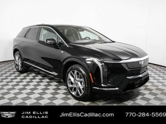 Used 2025 Cadillac Optiq Luxury 2 w/ LPO, Floor Liner Package AWD/4WD video 1