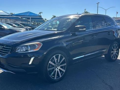 Used 2015 Volvo XC60 T5 Platinum w/ Protection Package FWD image 7