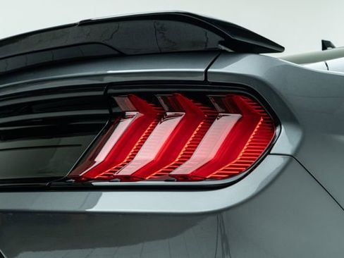 Used 2021 Ford Mustang GT Premium w/ Equipment Group 401A RWD image 15