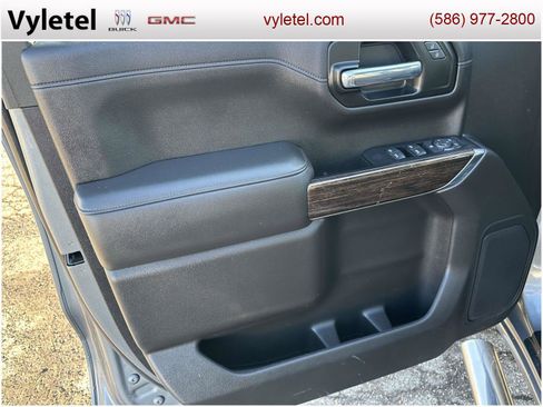 Used 2020 GMC Sierra 1500 SLE w/ SLE Value Package image 18