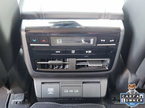 Certified 2026 Acura MDX w/ Technology Package FWD image 32