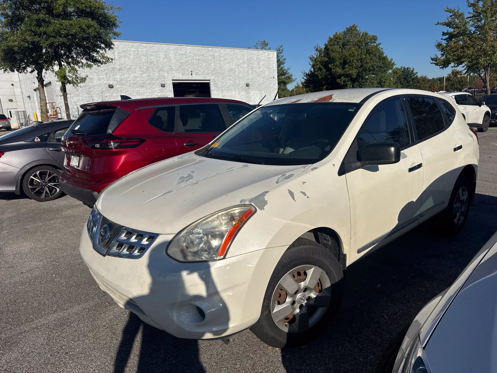 Used 2013 Nissan Rogue S FWD image 1