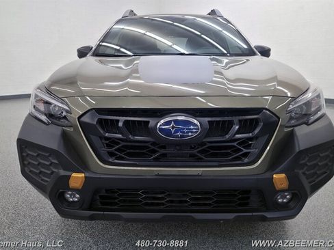 Used 2025 Subaru Outback Wilderness AWD/4WD image 12