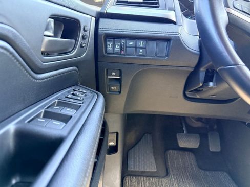 Used 2024 Honda Odyssey EX-L image 25