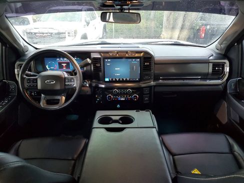 Used 2024 Ford F250 Lariat w/ Sport Appearance Package AWD/4WD image 12