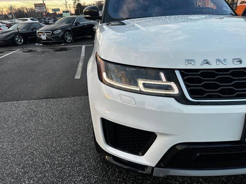 Used 2019 Land Rover Range Rover Sport HSE image 32