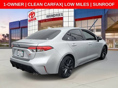 Used 2025 Toyota Corolla SE w/ SE Premium Package FWD image 7