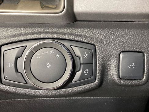 Used 2021 Ford Ranger XLT w/ Equipment Group 301A Mid AWD/4WD image 11
